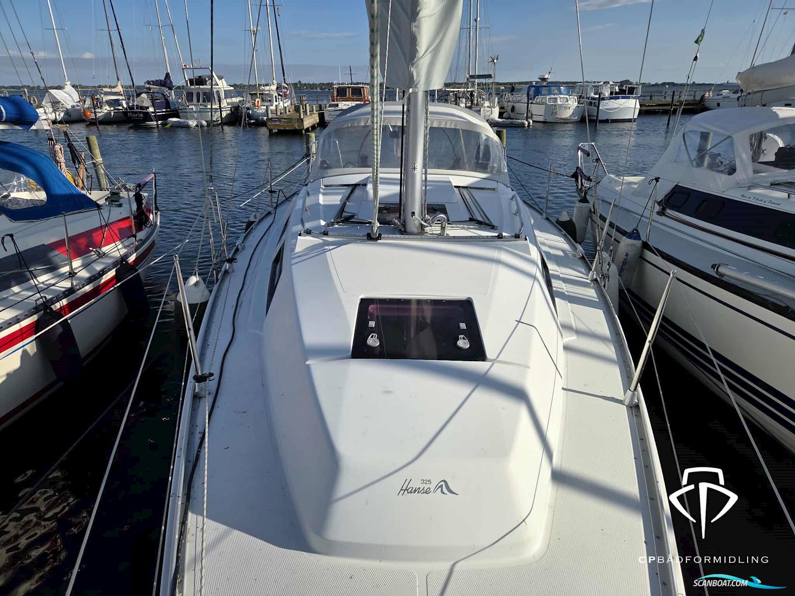 Hanse 325