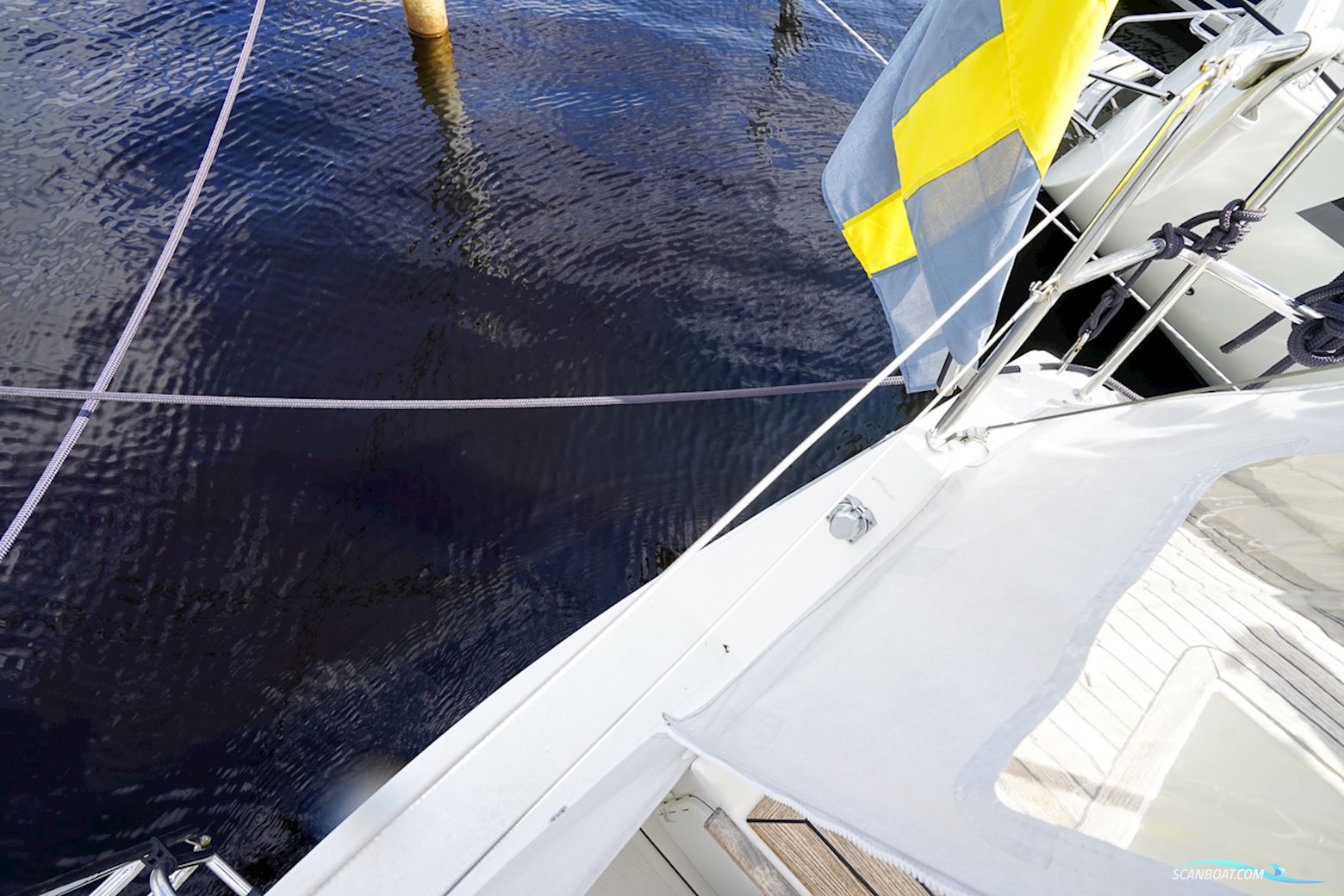 Hanse 325