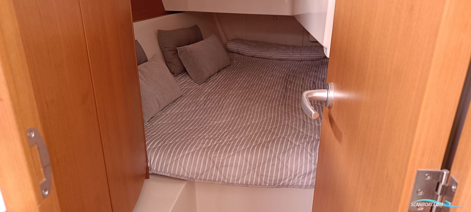 Hanse 325