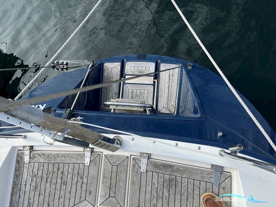 Hanse 331