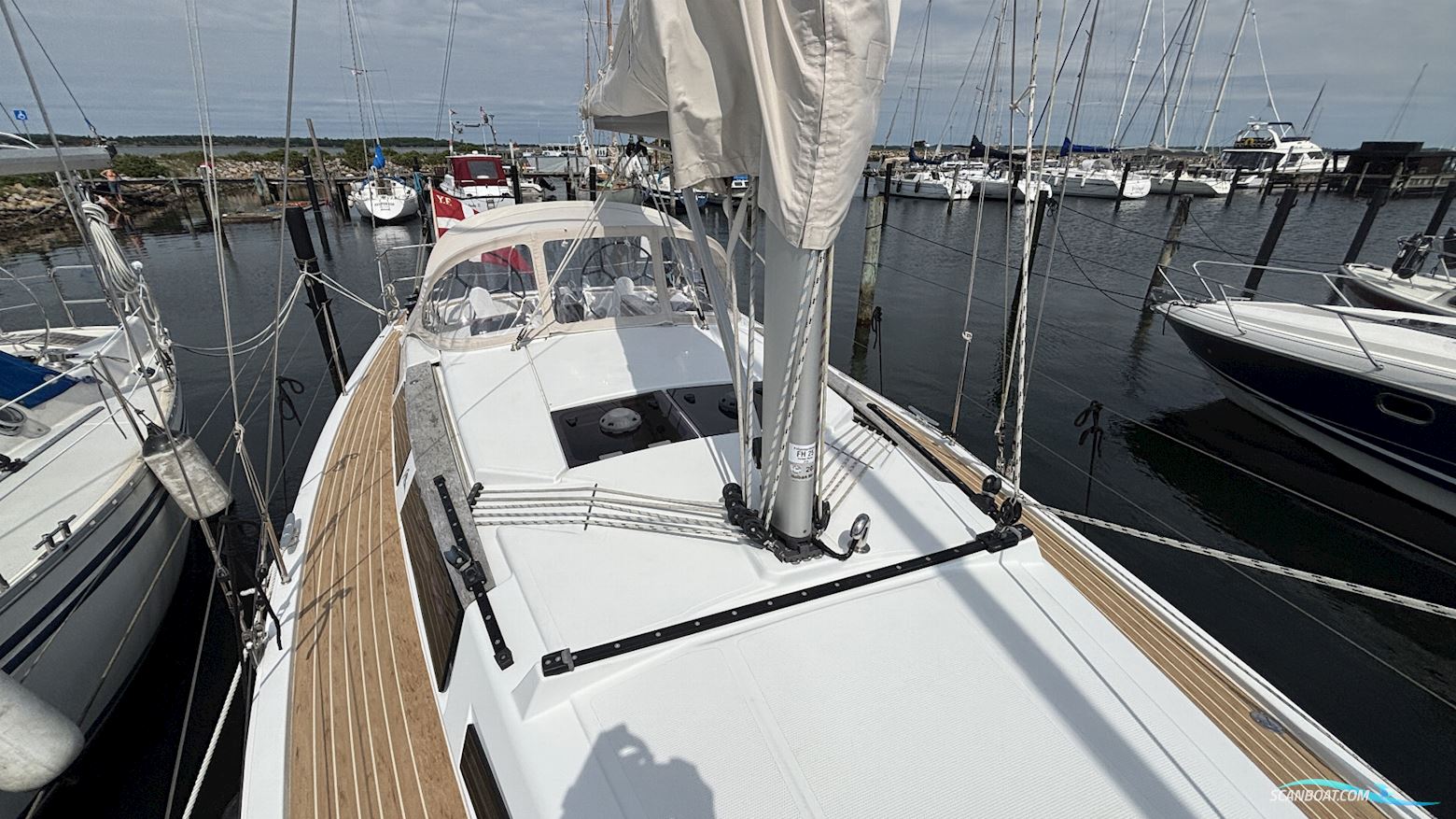 Hanse 345 
