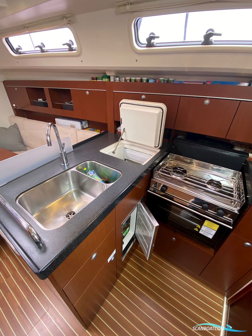 Hanse 345
