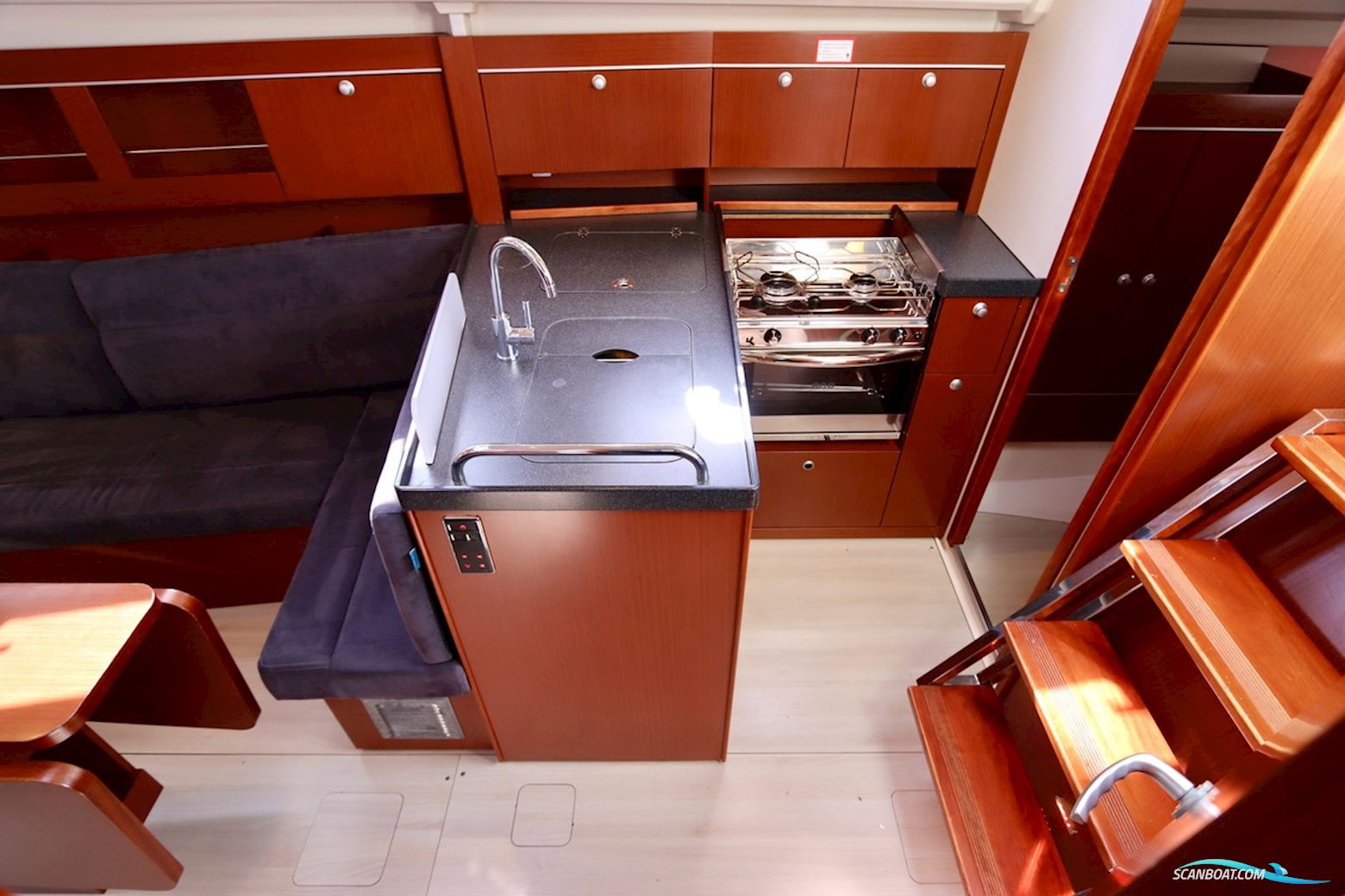 Hanse 345
