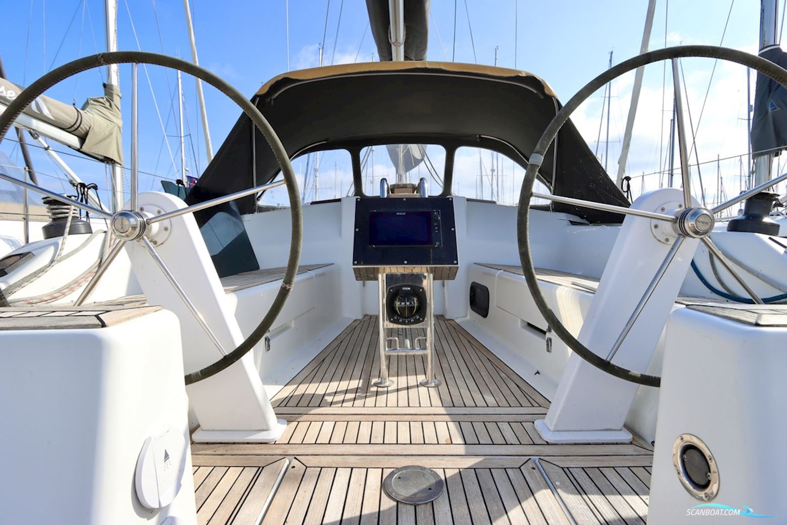 Hanse 345