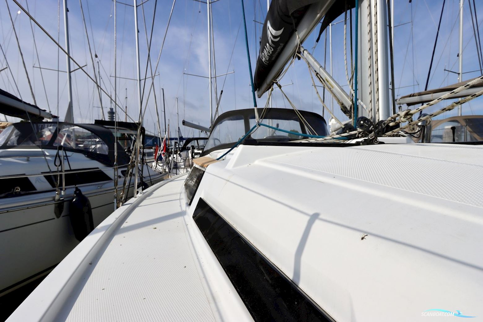 Hanse 345