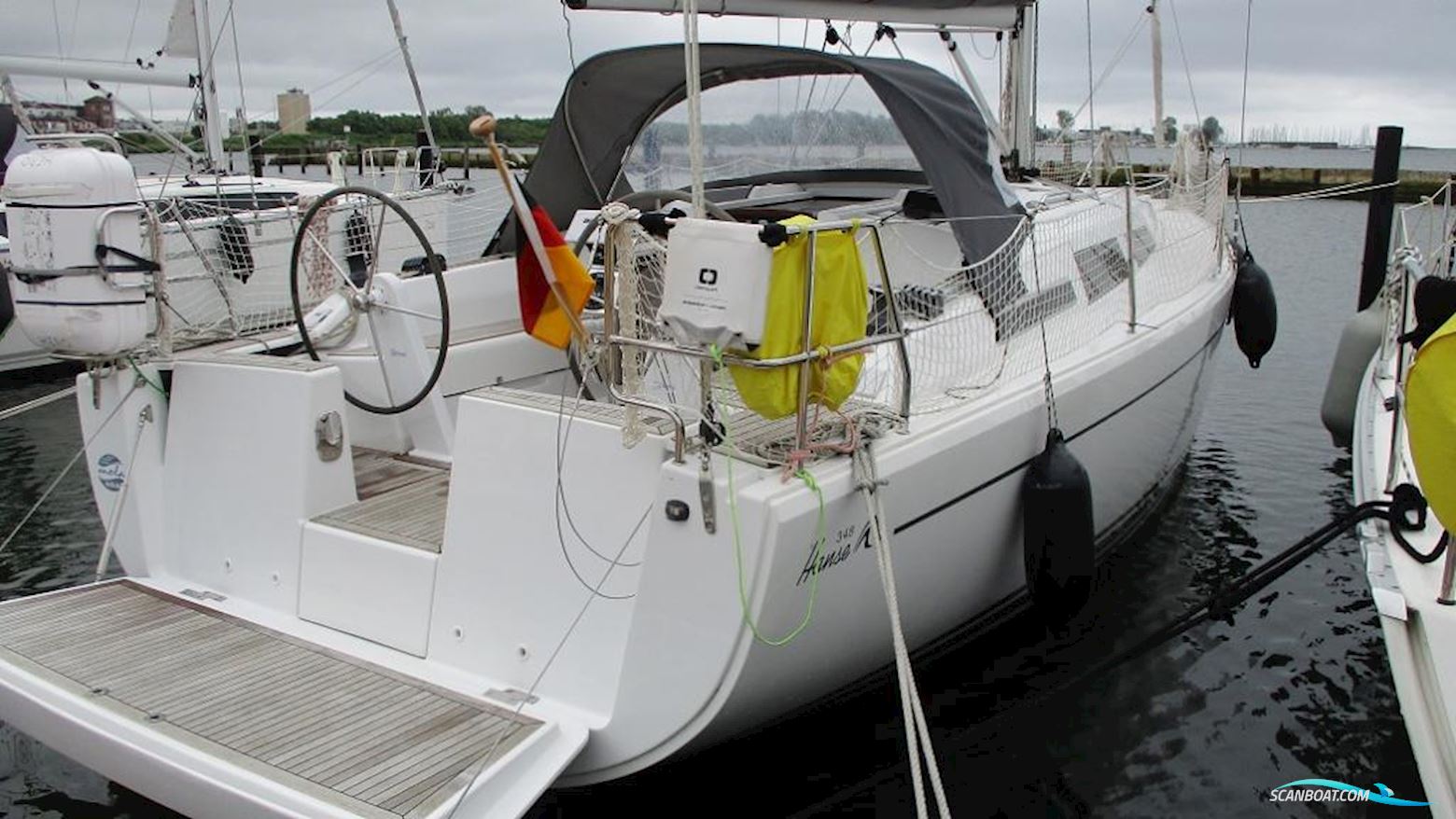 Hanse 348