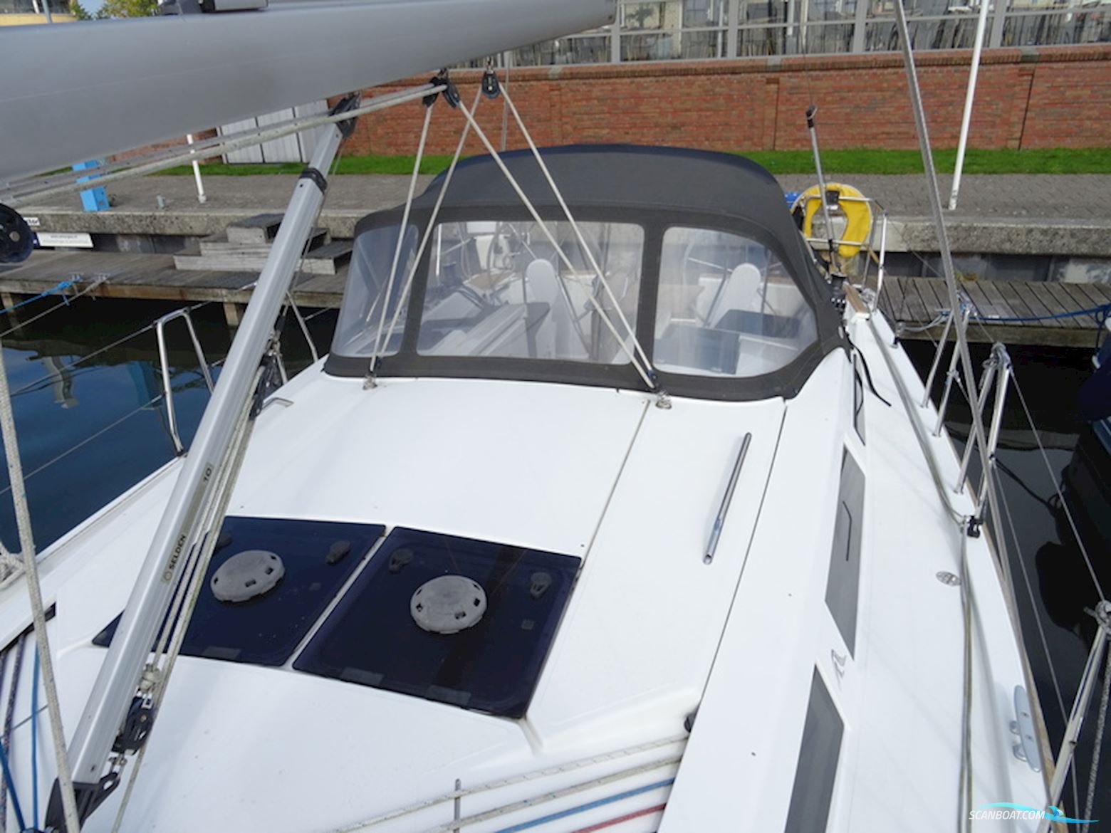 Hanse 348