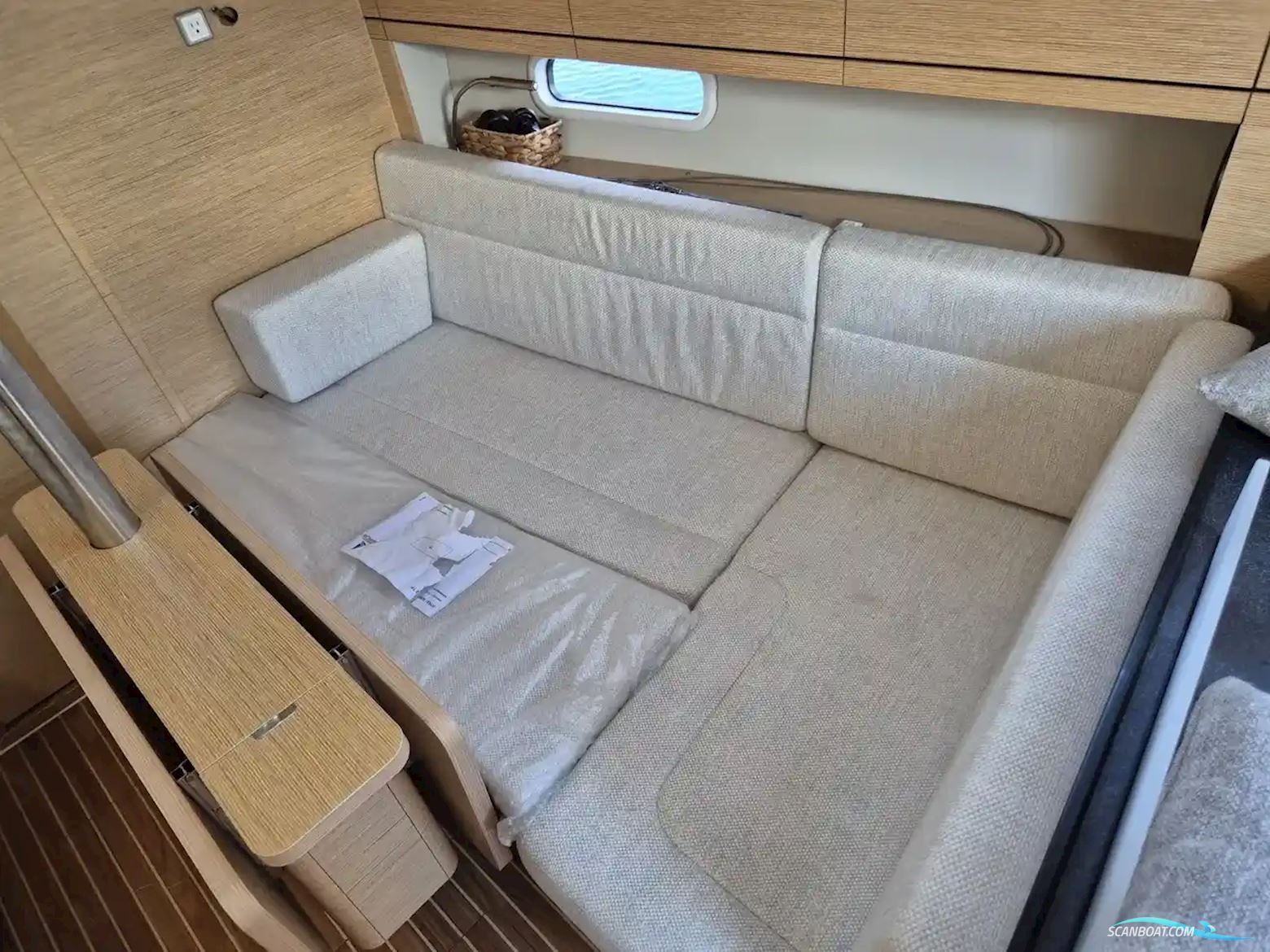 Hanse 348