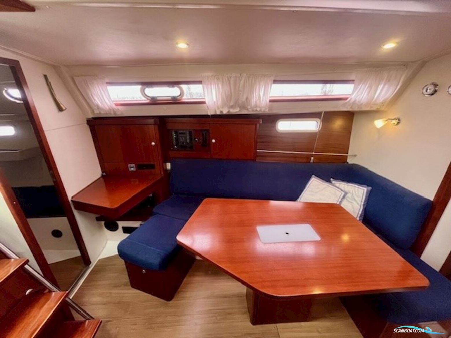 Hanse 350