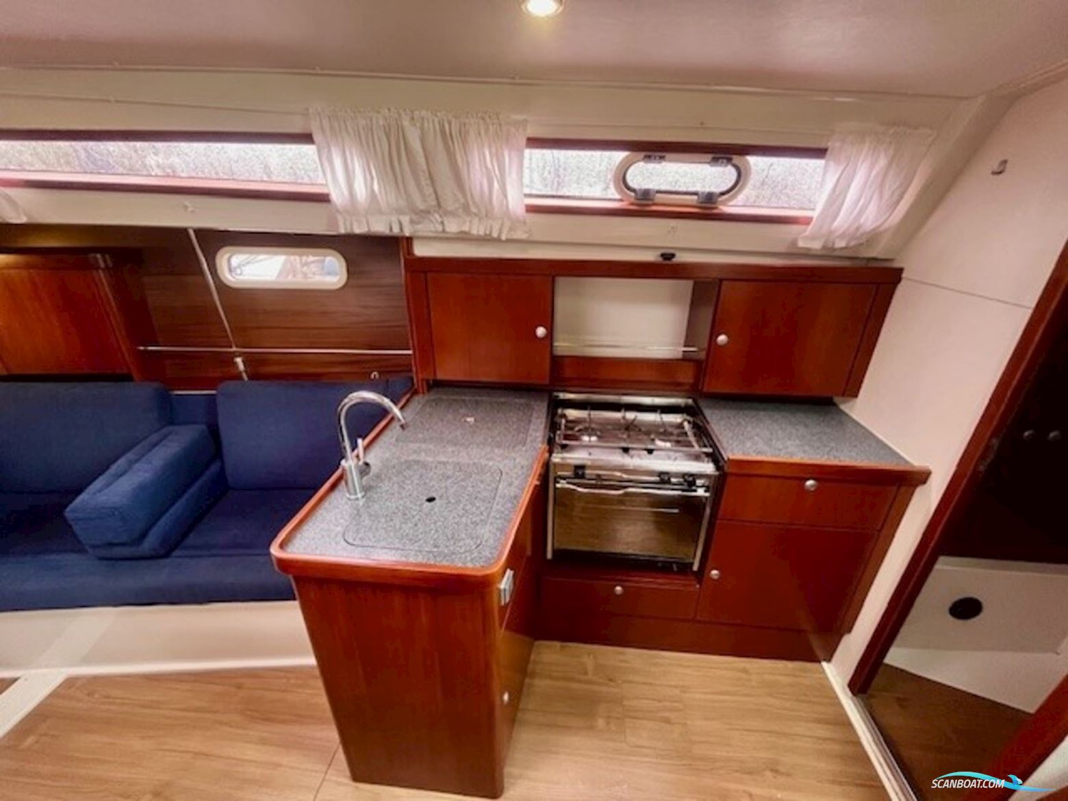 Hanse 350