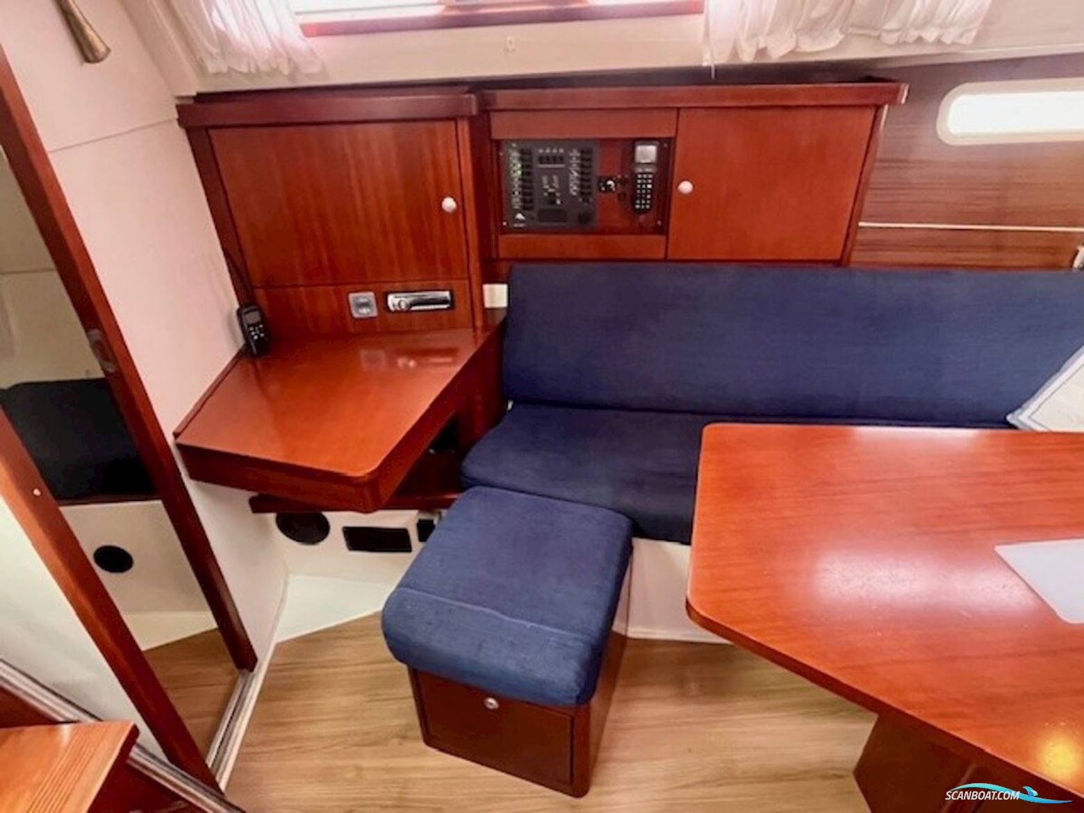 Hanse 350