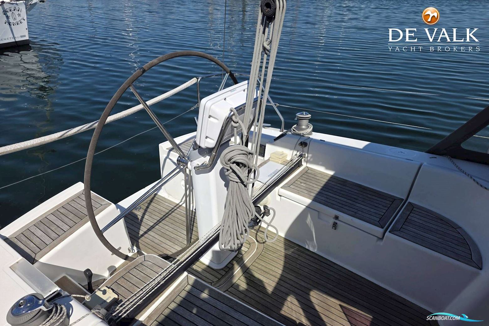 Hanse 370