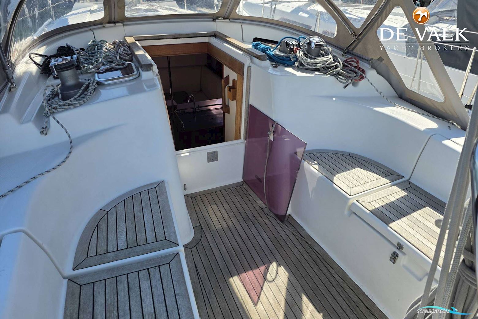 Hanse 370
