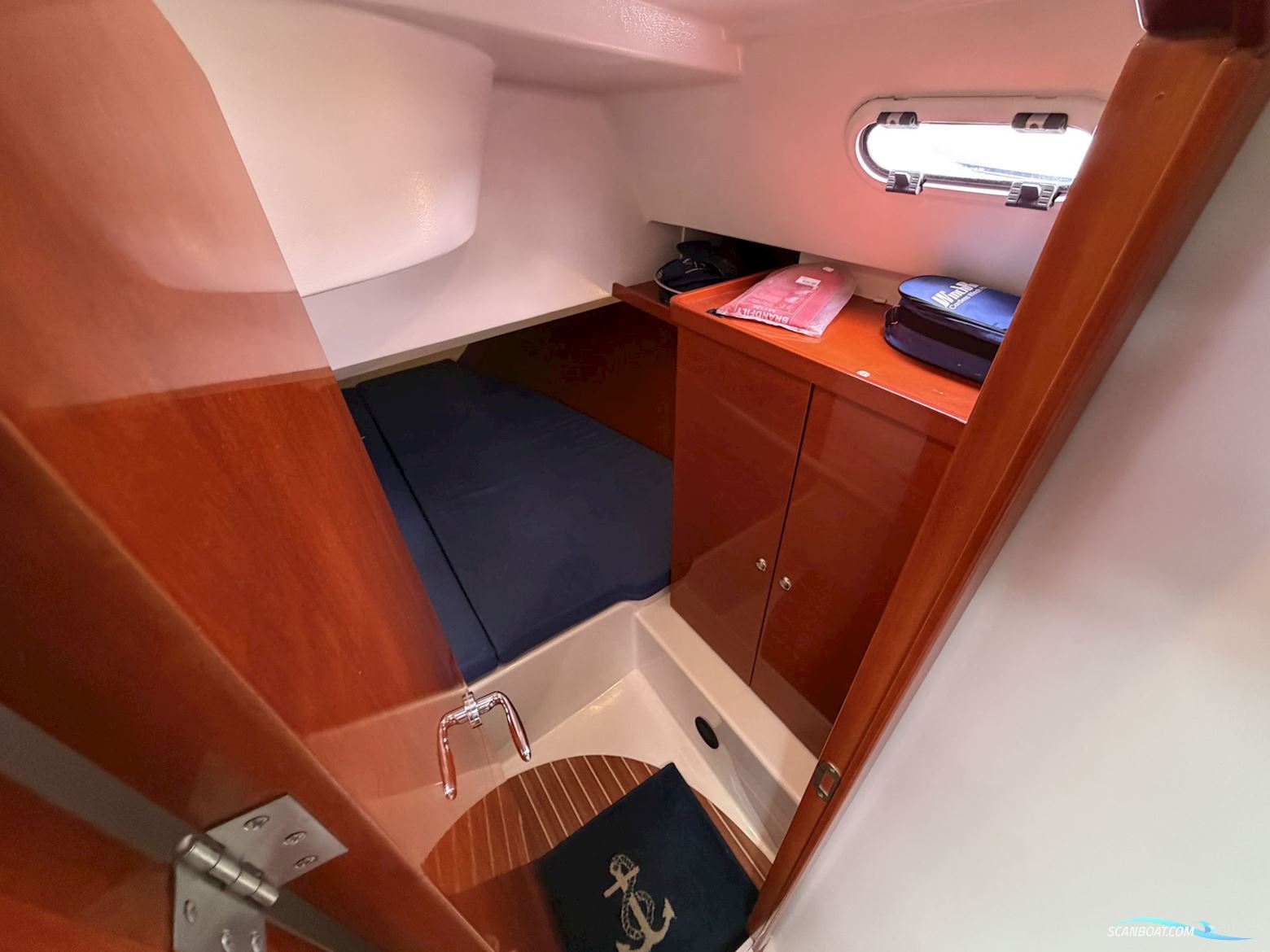 Hanse 370e