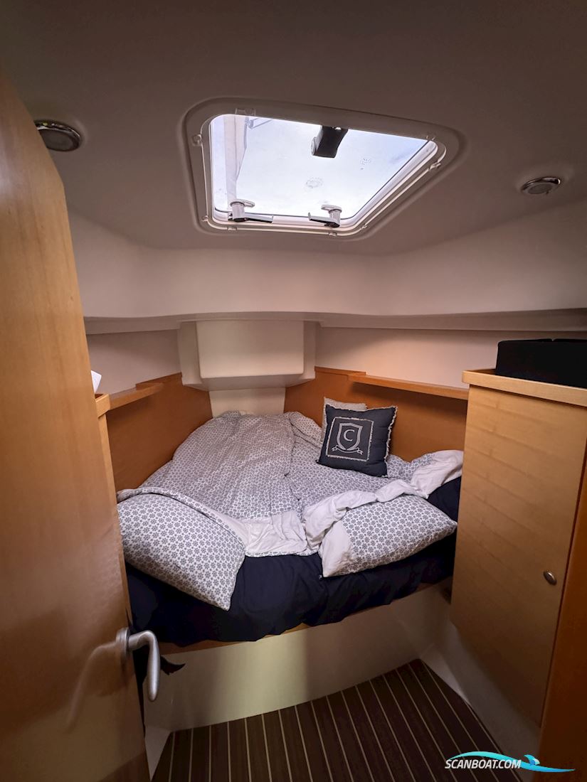 Hanse 370e
