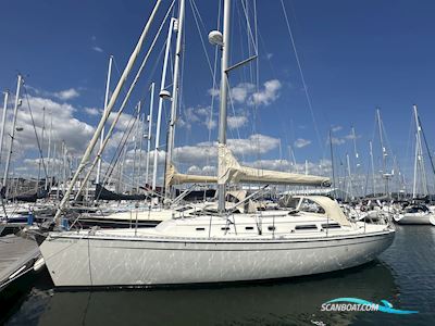 Hanse 371 Segelboot 2000, mit Volvo motor, England