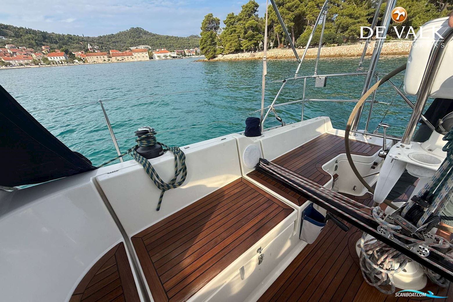 Hanse 371