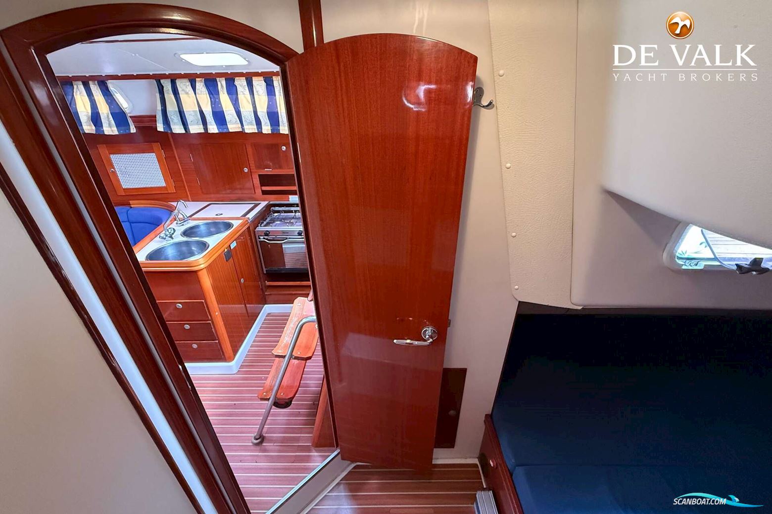 Hanse 371