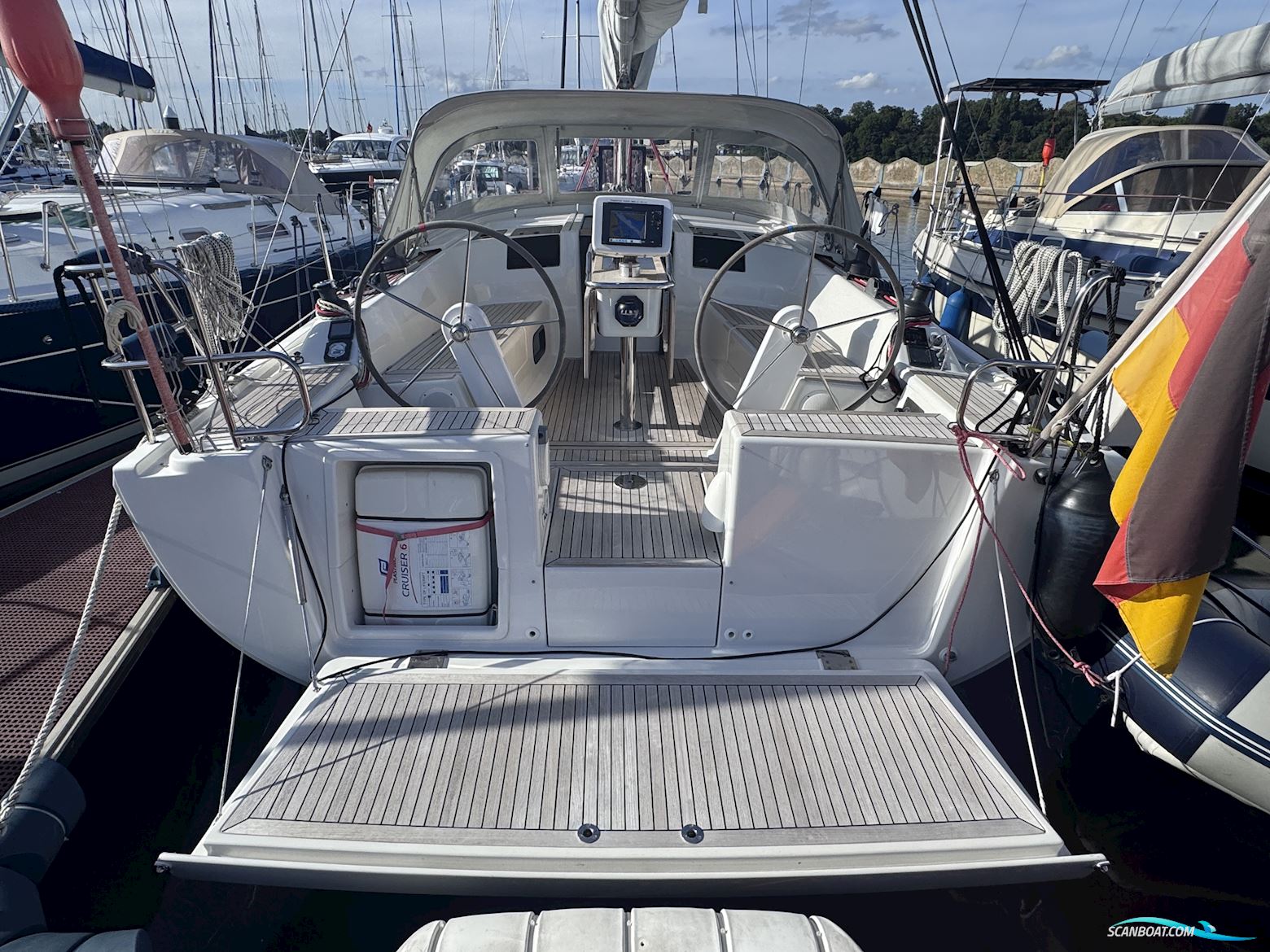 Hanse 385