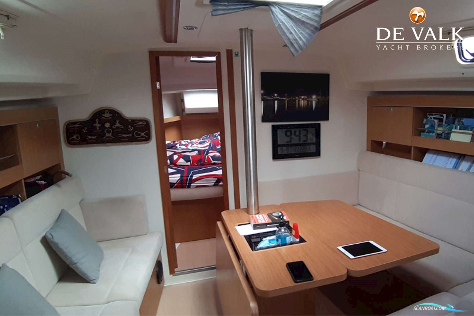 Hanse 385