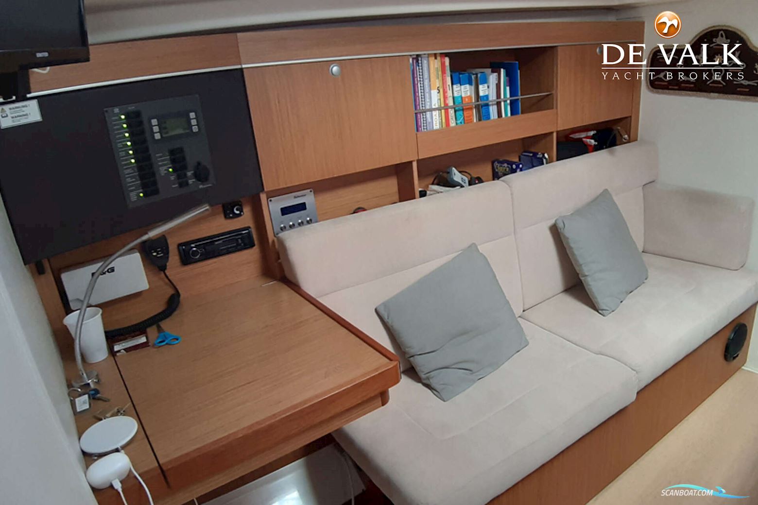 Hanse 385