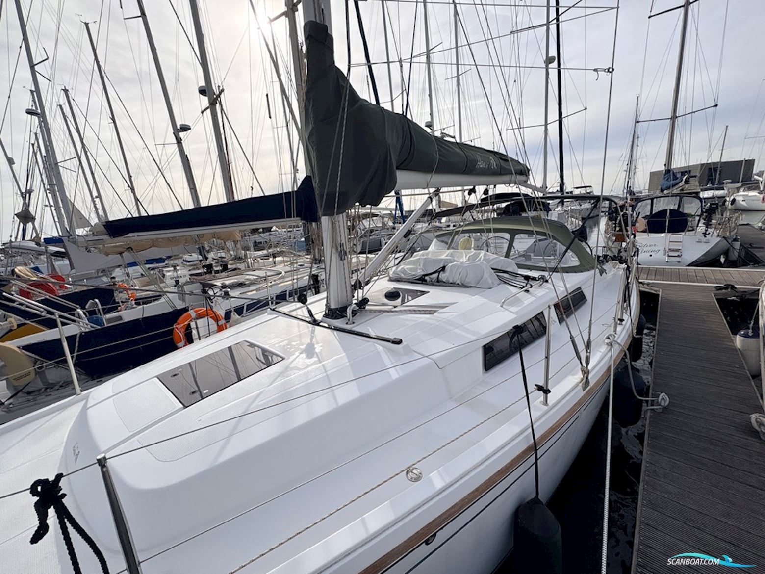 Hanse 385