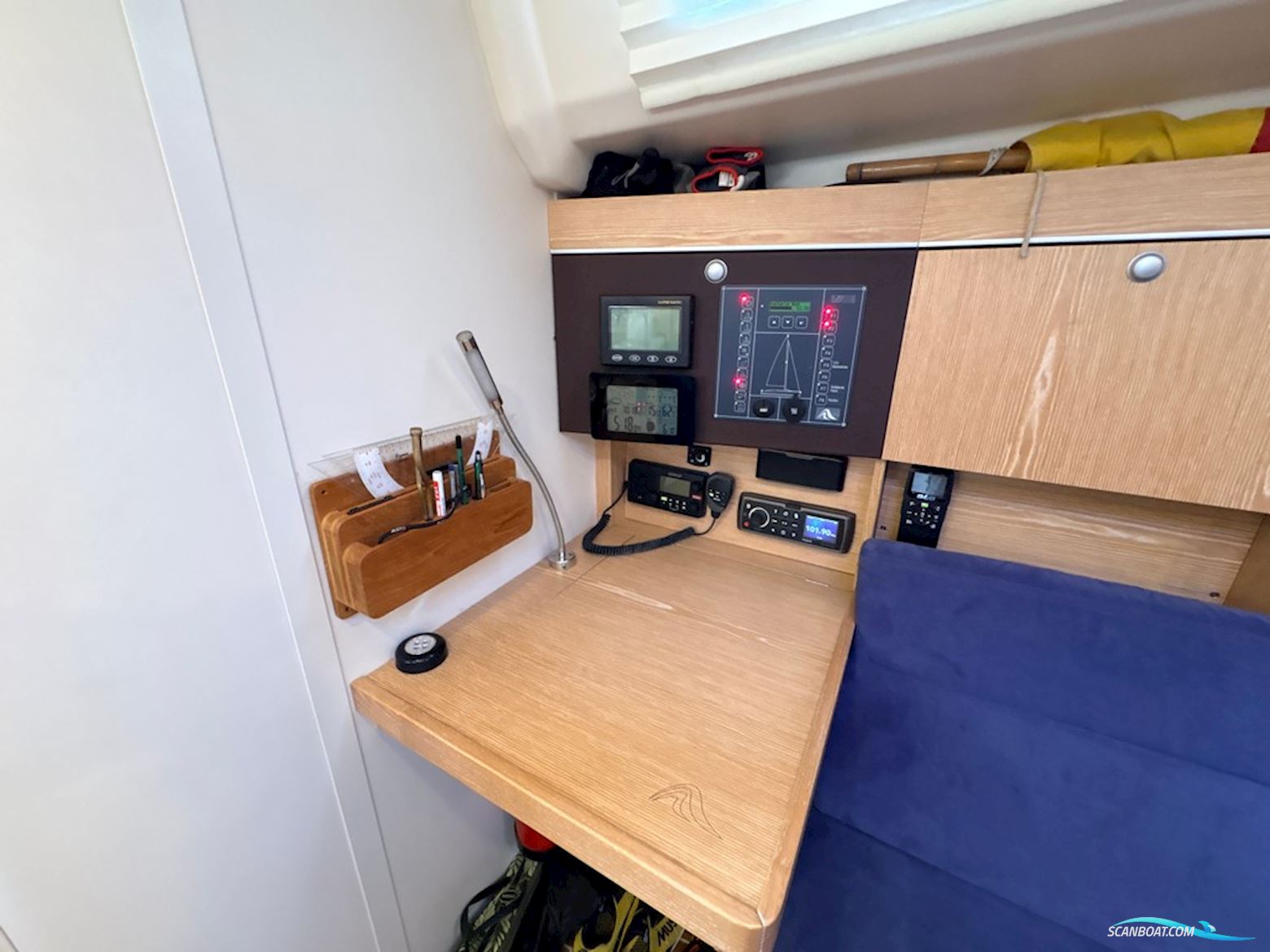 Hanse 385