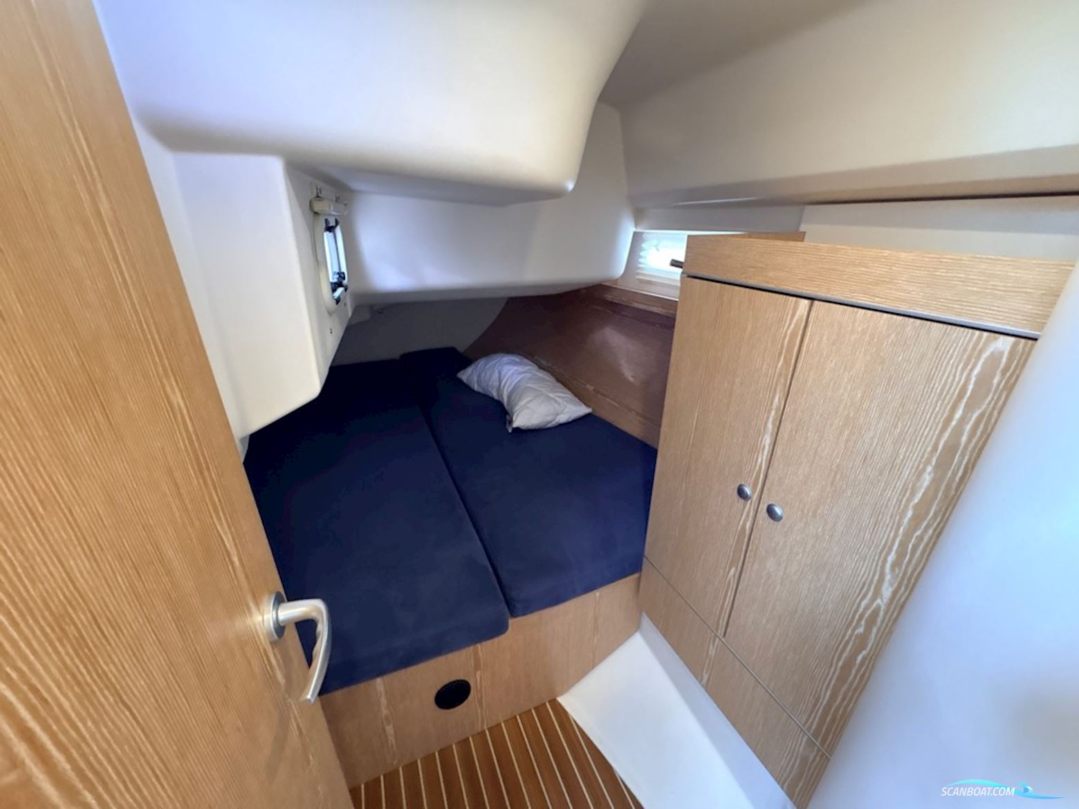 Hanse 385