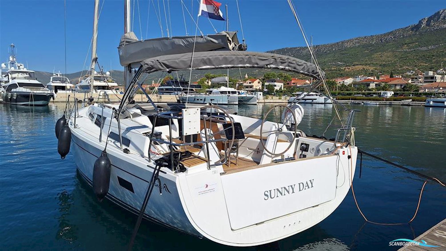 Hanse 388