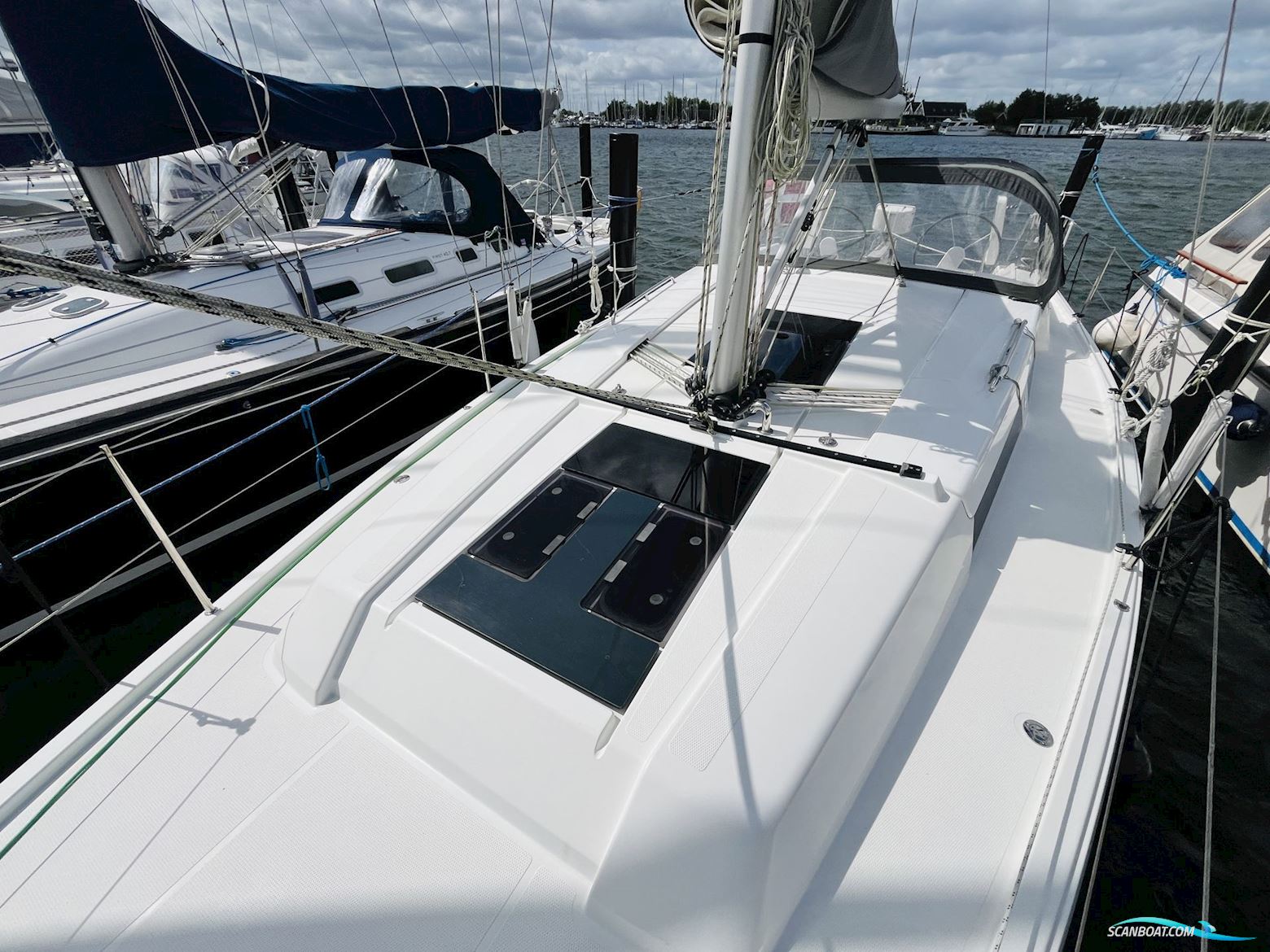 Hanse 388