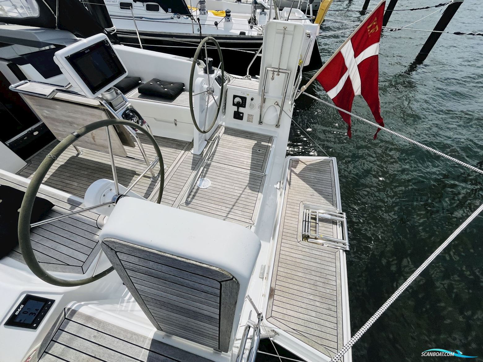 Hanse 388