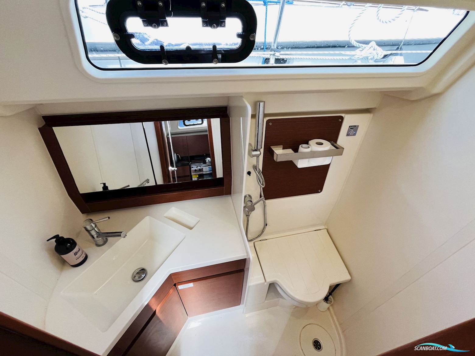Hanse 388