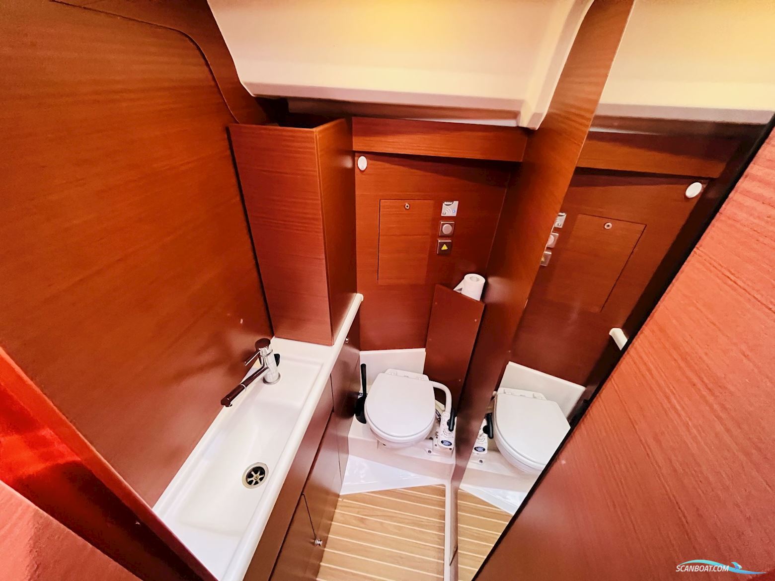 Hanse 388