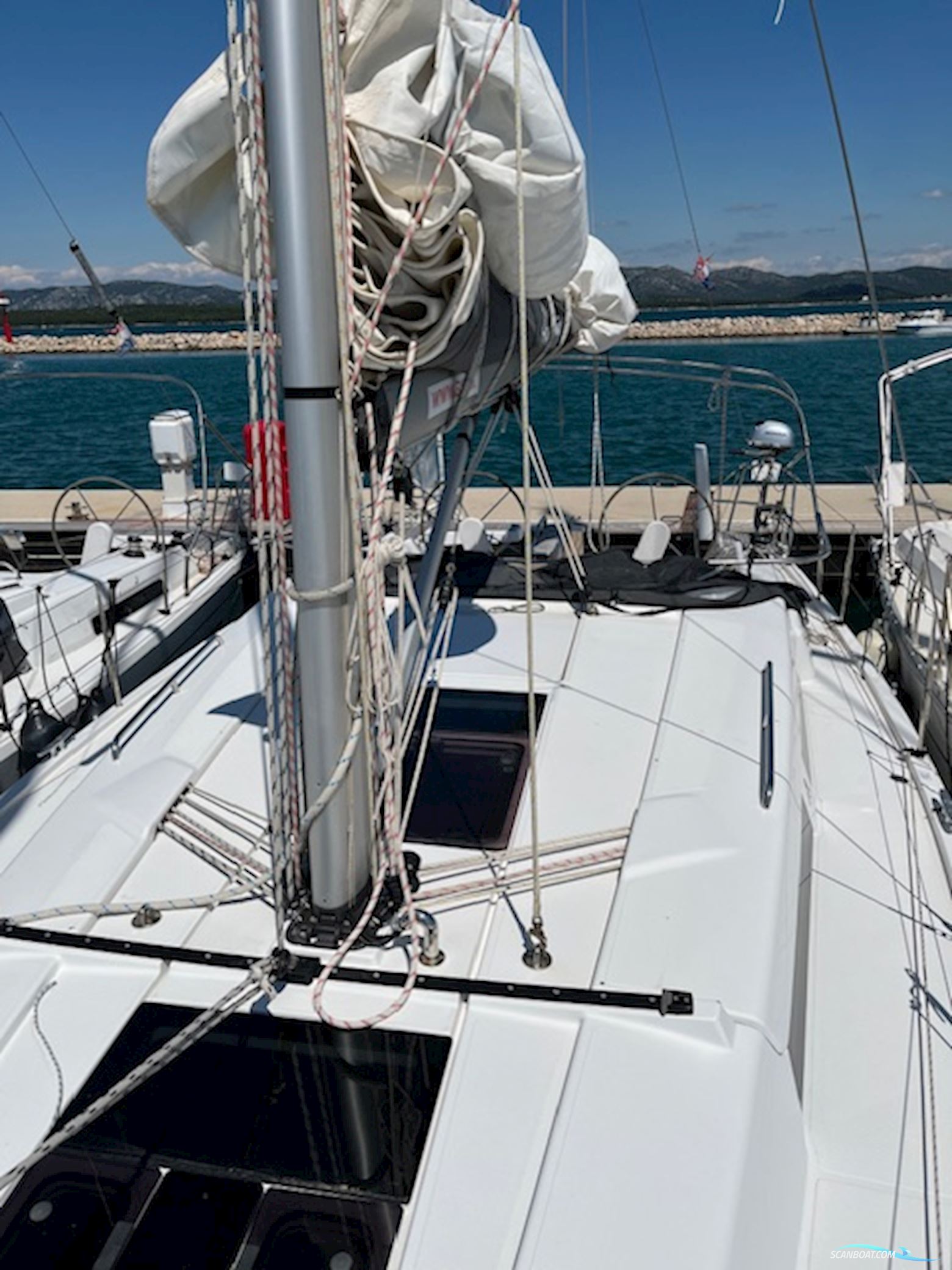 Hanse 388