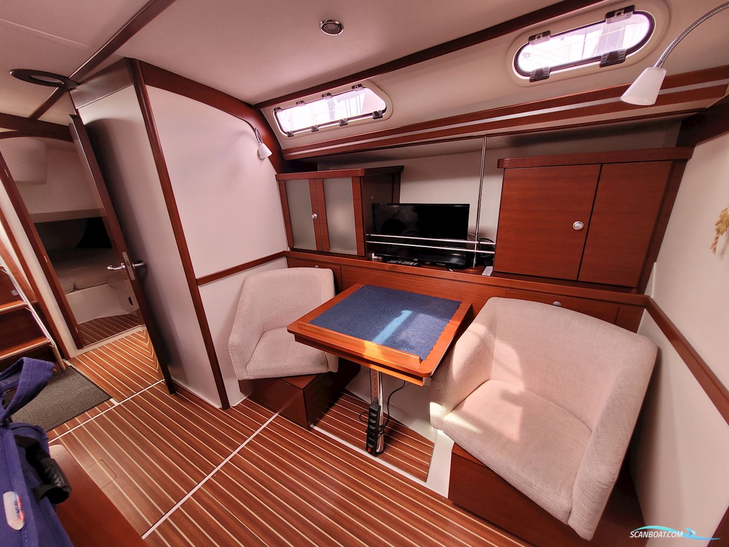 Hanse 400