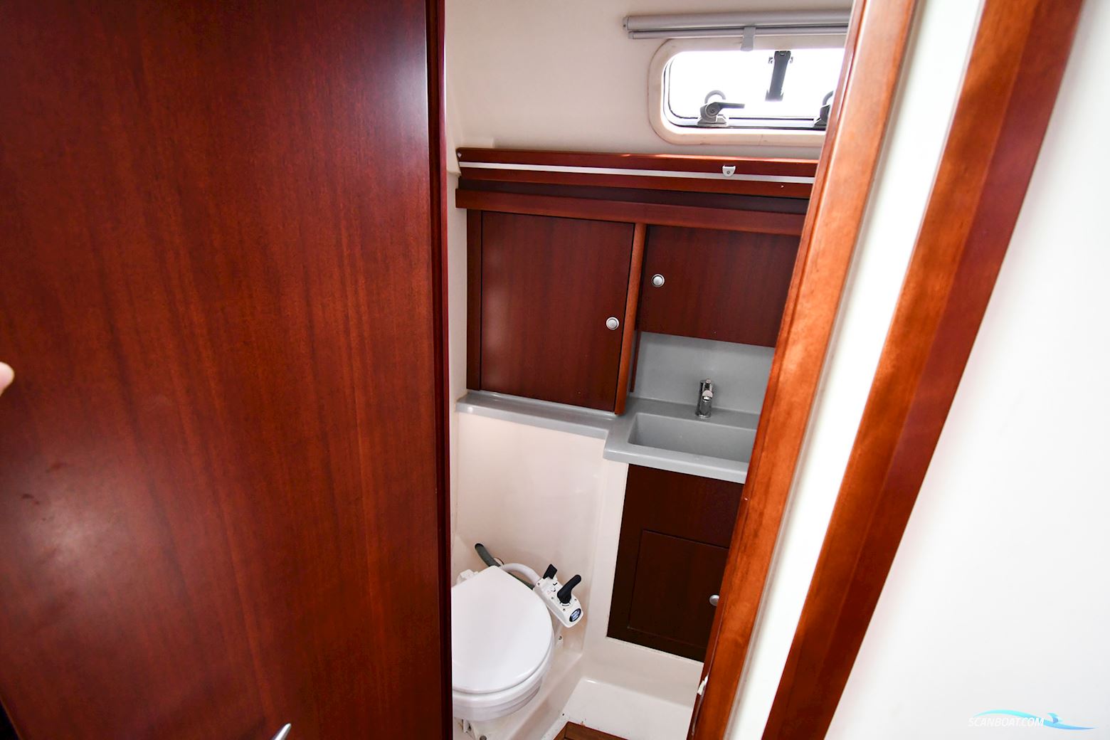 Hanse 400