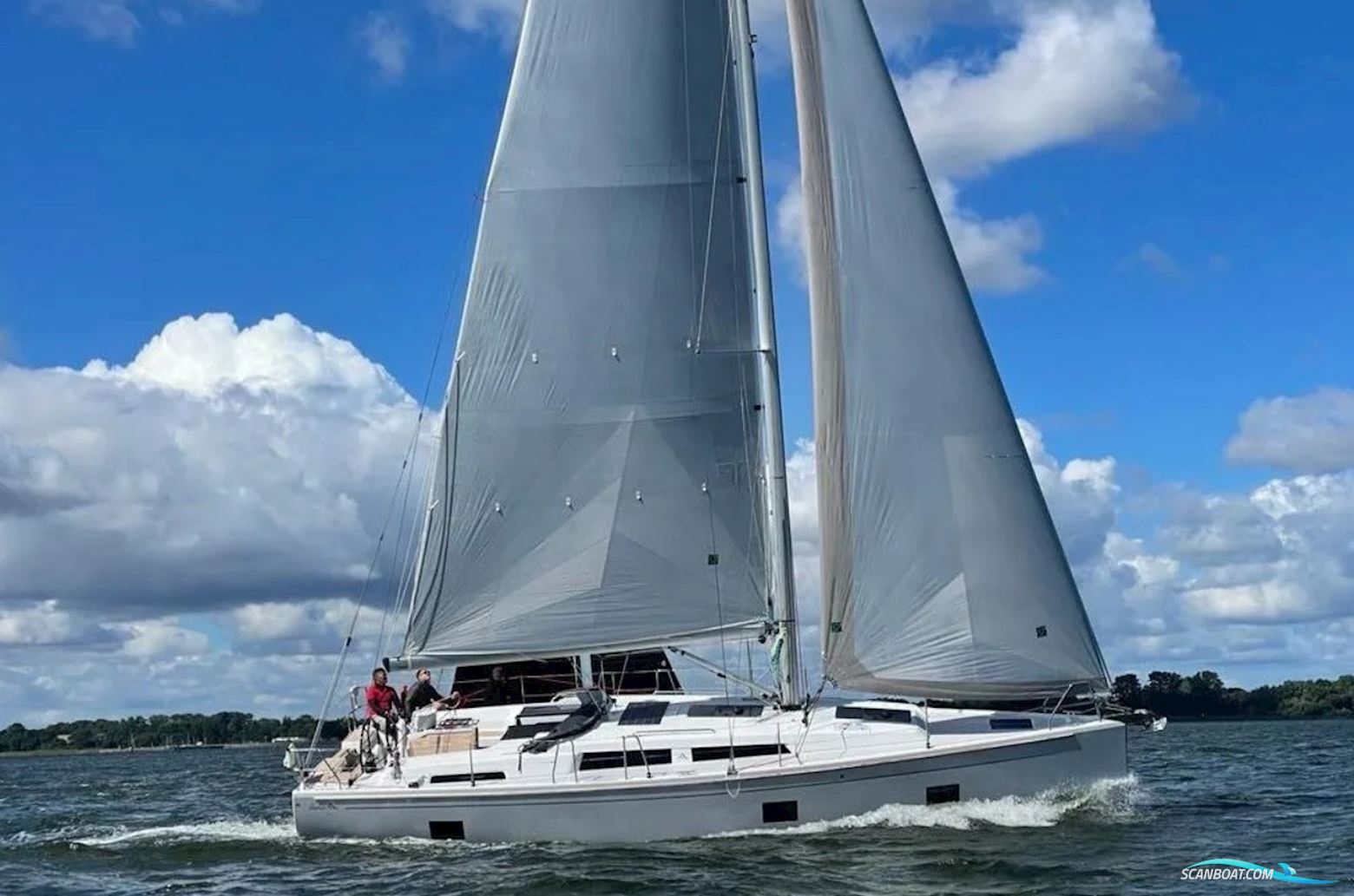 Hanse 418