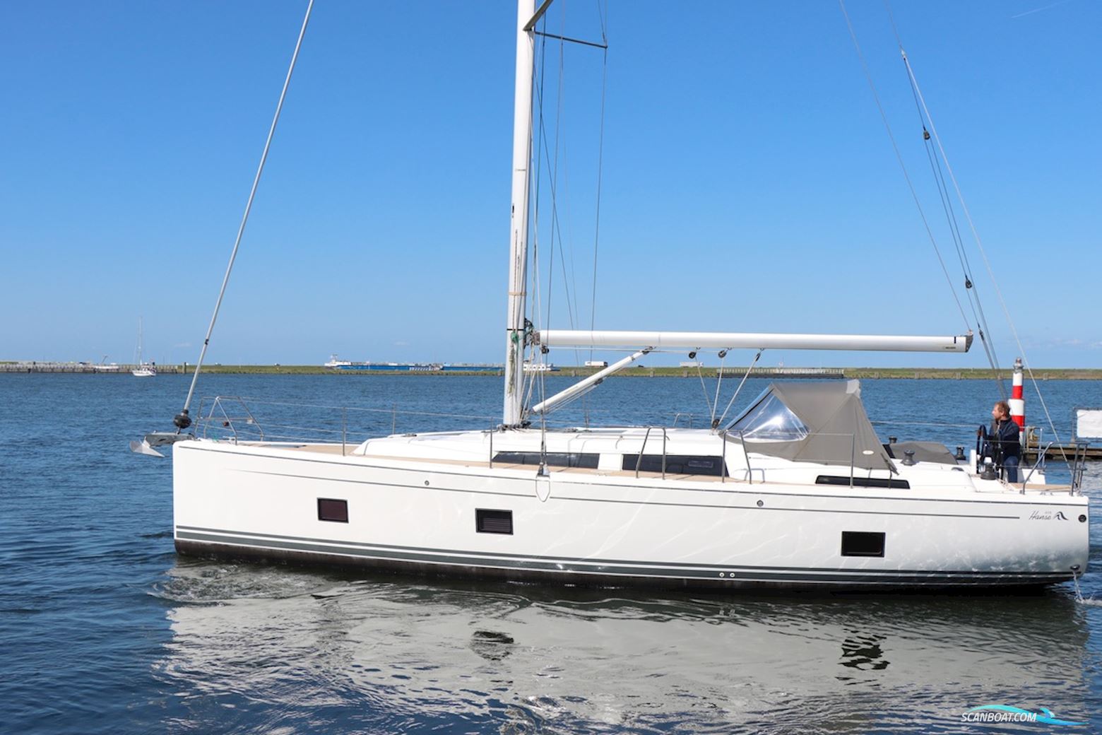 Hanse 418