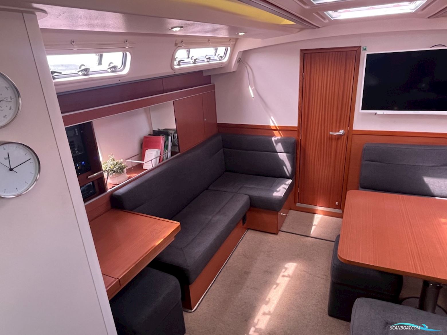 Hanse 445  -  SOLGT på under 3 uger