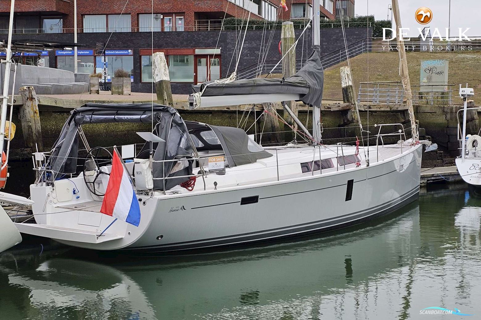 Hanse 445