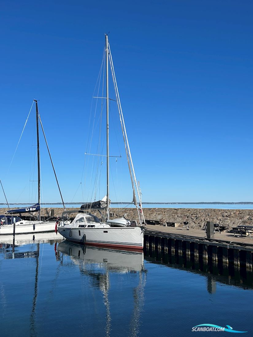 Hanse 445