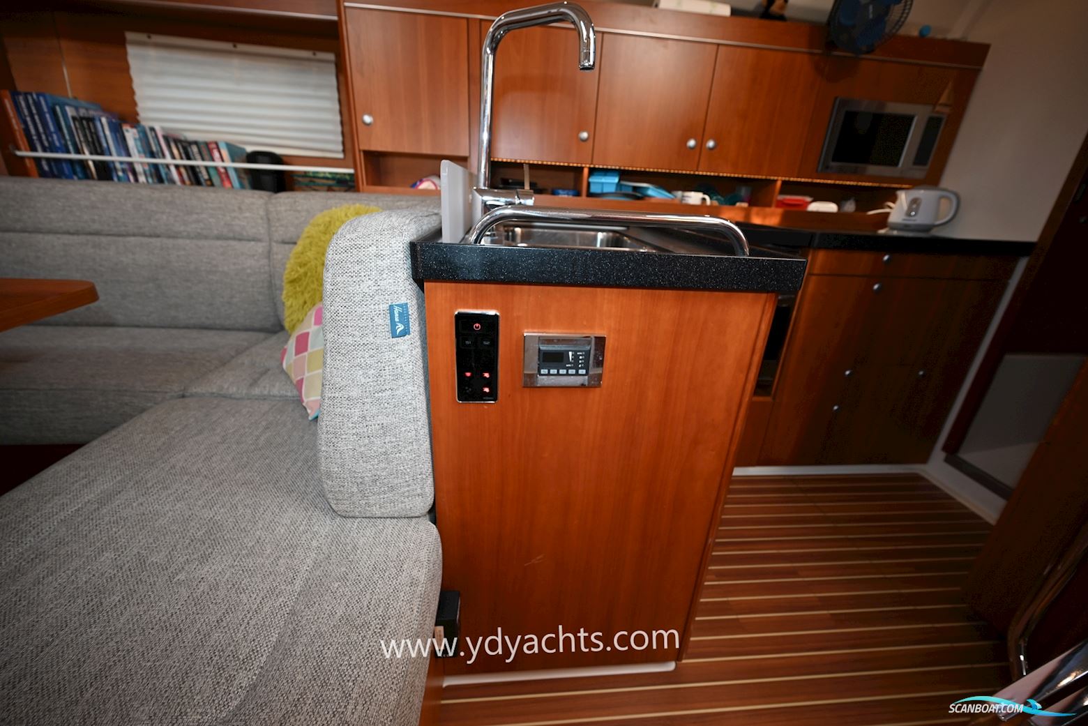 Hanse 455