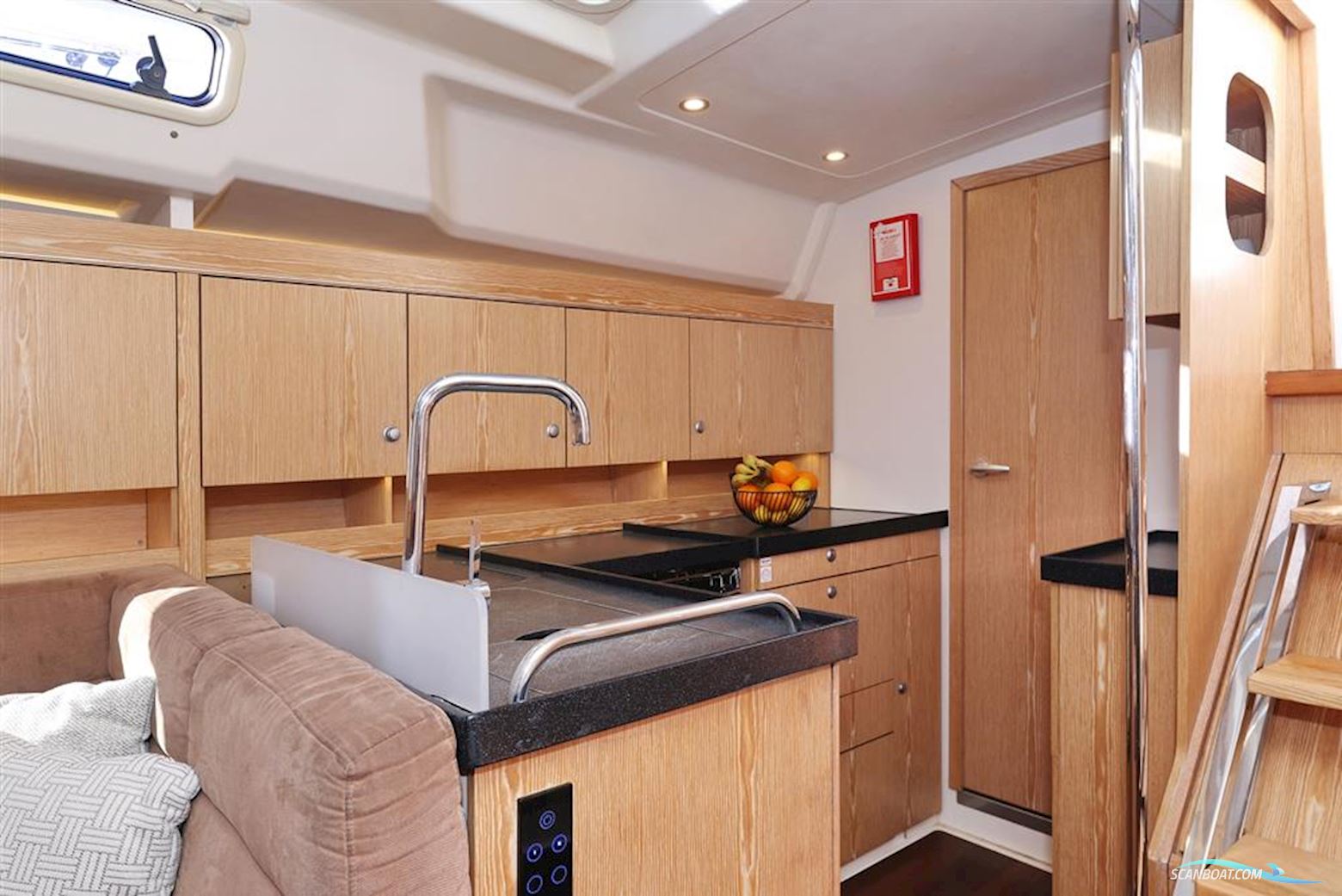 Hanse 455