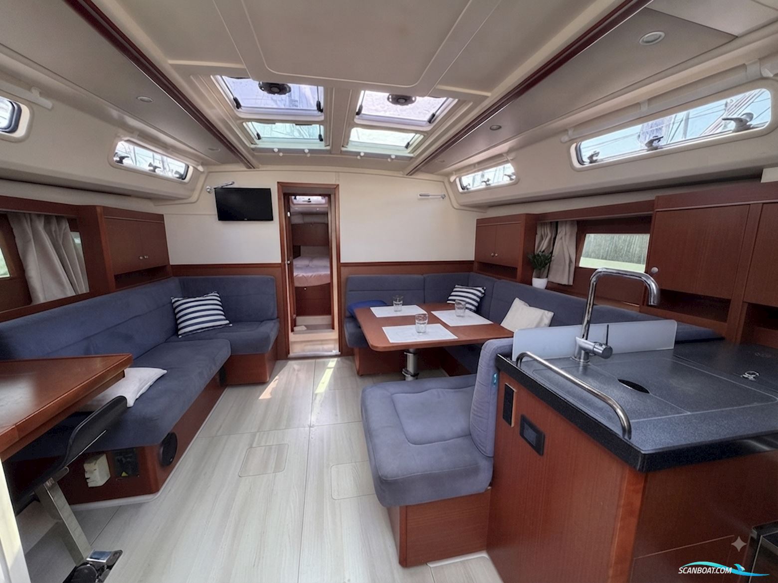 Hanse 455