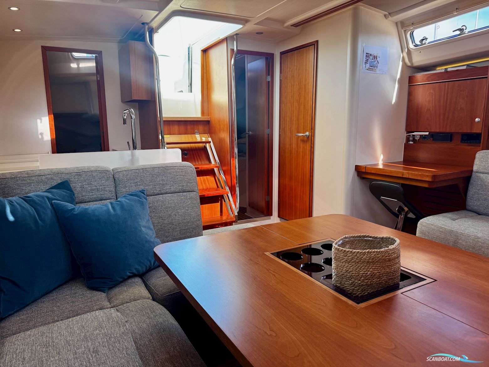 Hanse 455