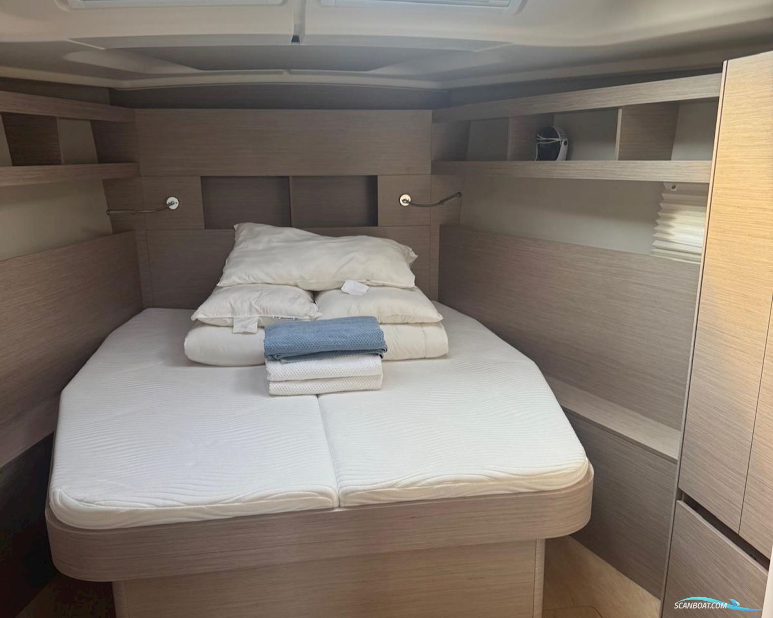 Hanse 458