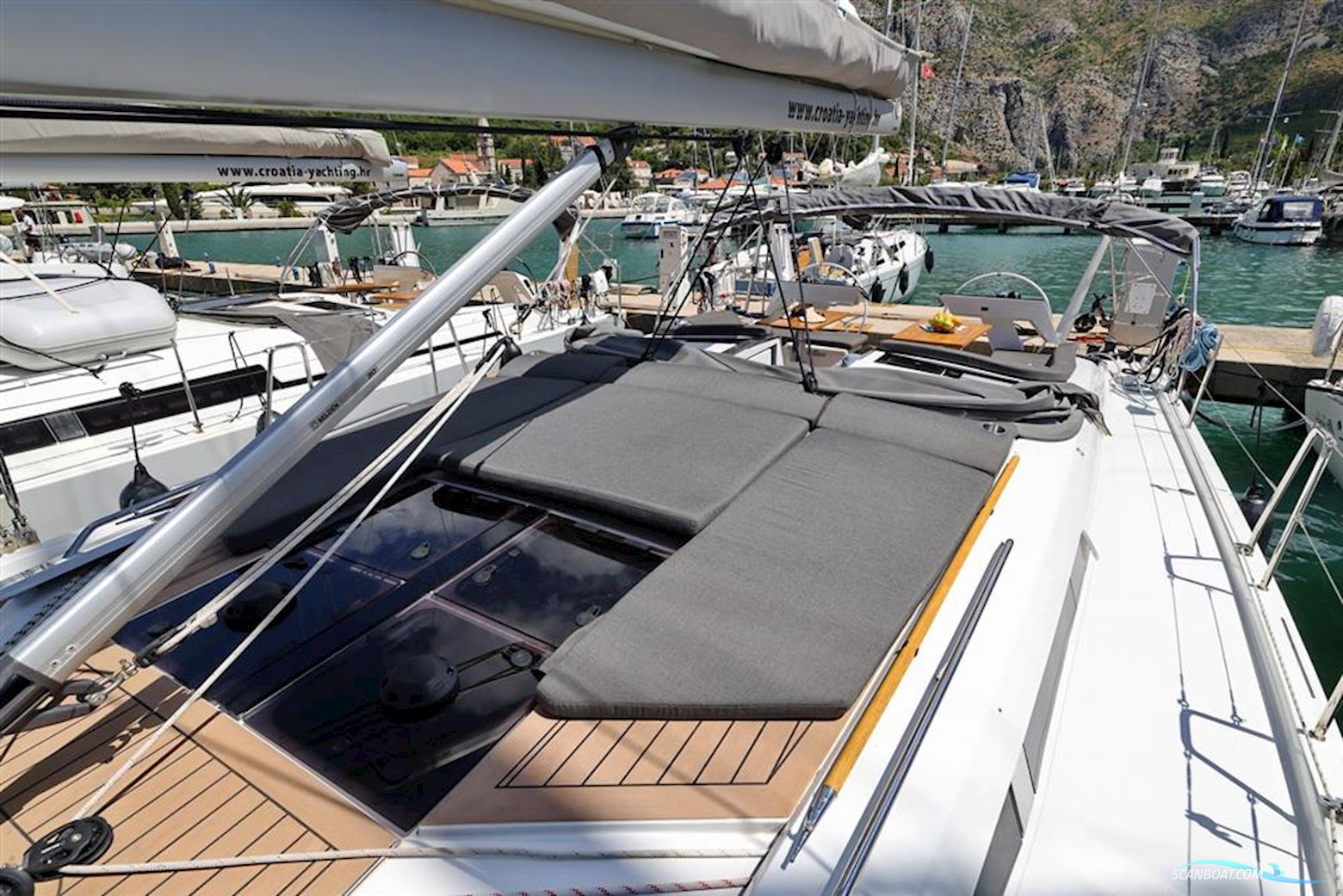 Hanse 460
