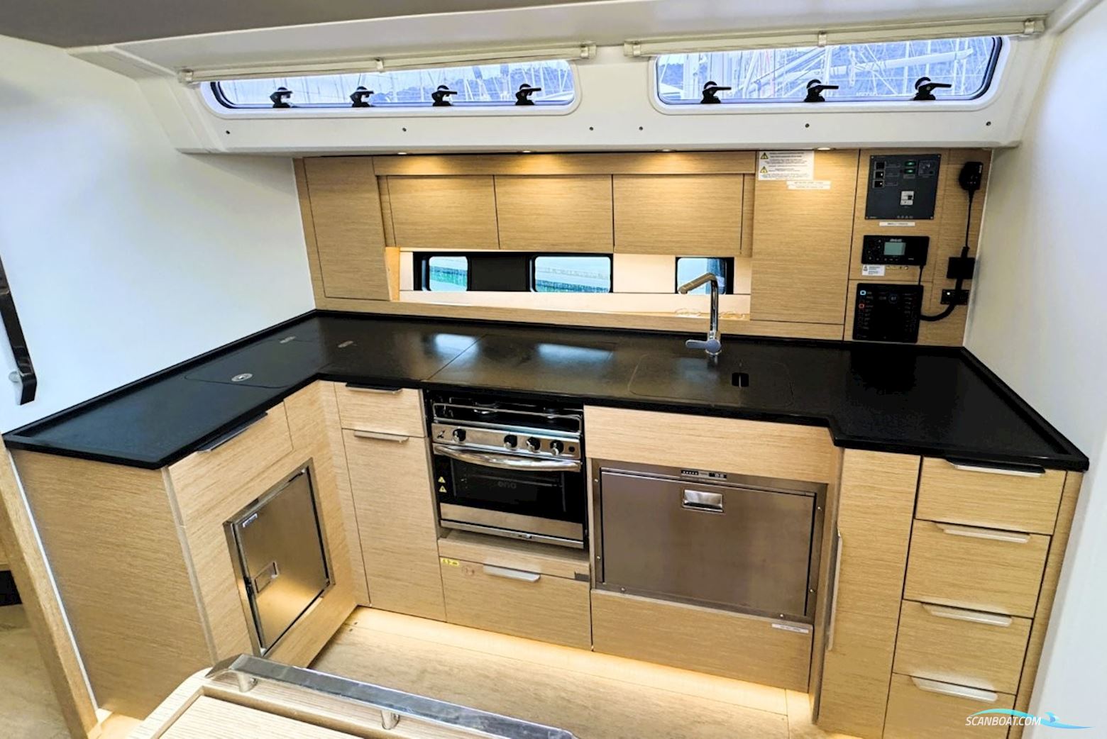 Hanse 460