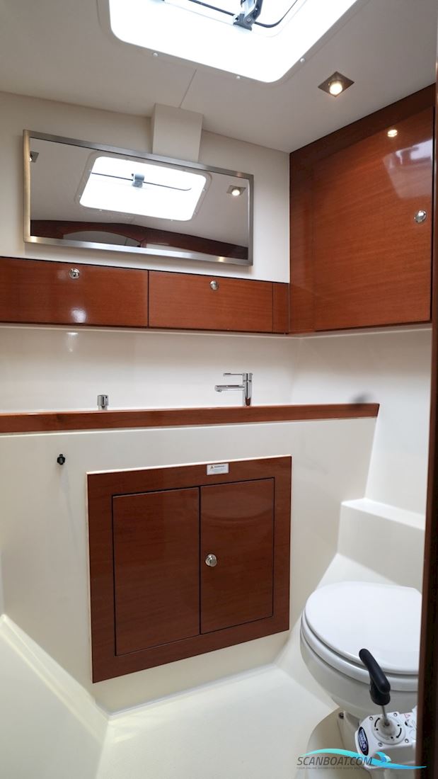 Hanse 461