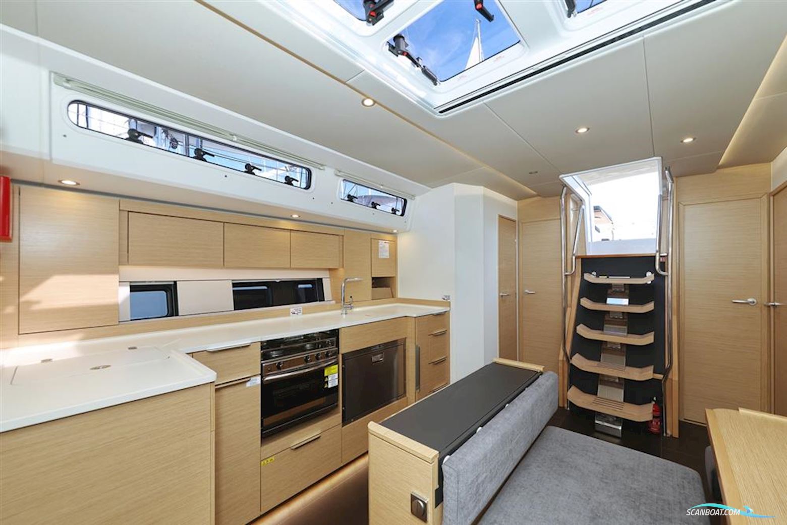Hanse 510